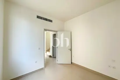 Greenbelt Backing | Type 2E | Great Location