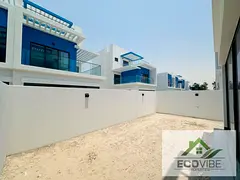 4BR Villa | Santorini | Courtyard & Park Views | Modern Finishes