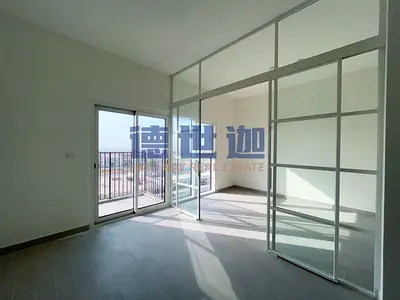 Ready to Move In | Bright & Open View |Vacant