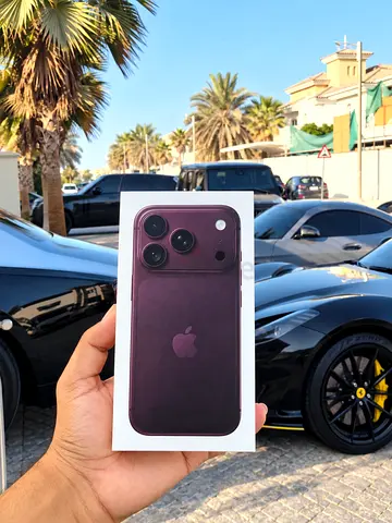 Iphone 18 pro 256GB Esim burgundy