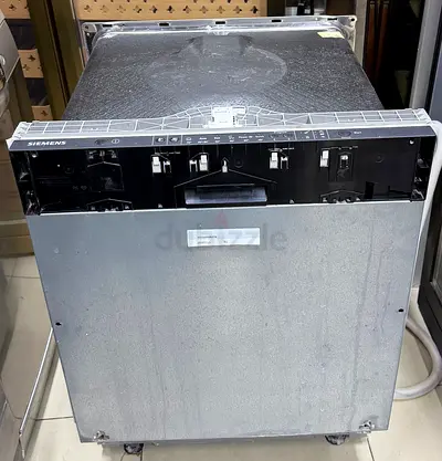 Siemens built in new latest model three racks dishwasher neat and clean