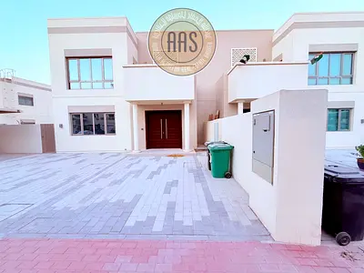 No commission Spacious 4bedroom villa with maid room in garden view villas Dubai