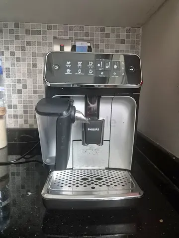 Philips Series 3200 Automatic Espresso Machine
