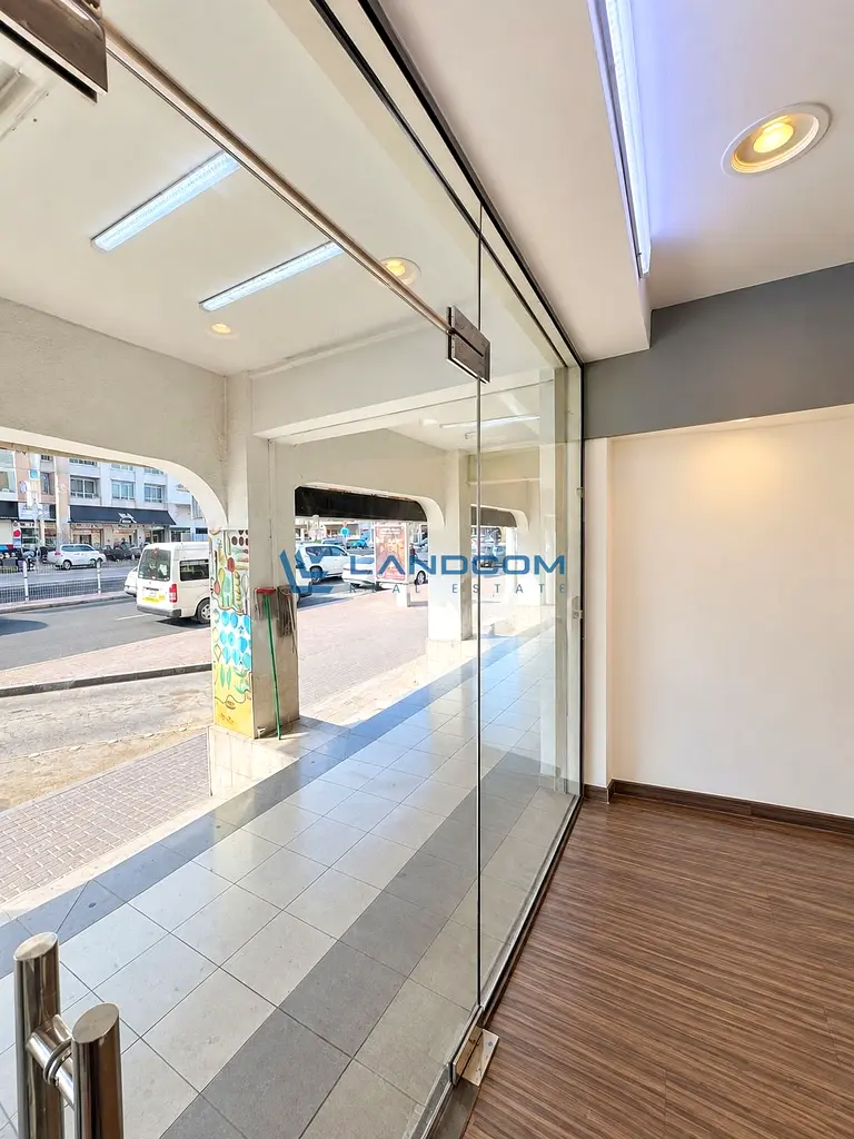 gallery-image