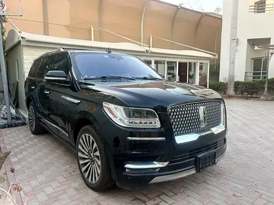 صورة 1 لـ 2018 Lincoln NAVIGATOR
