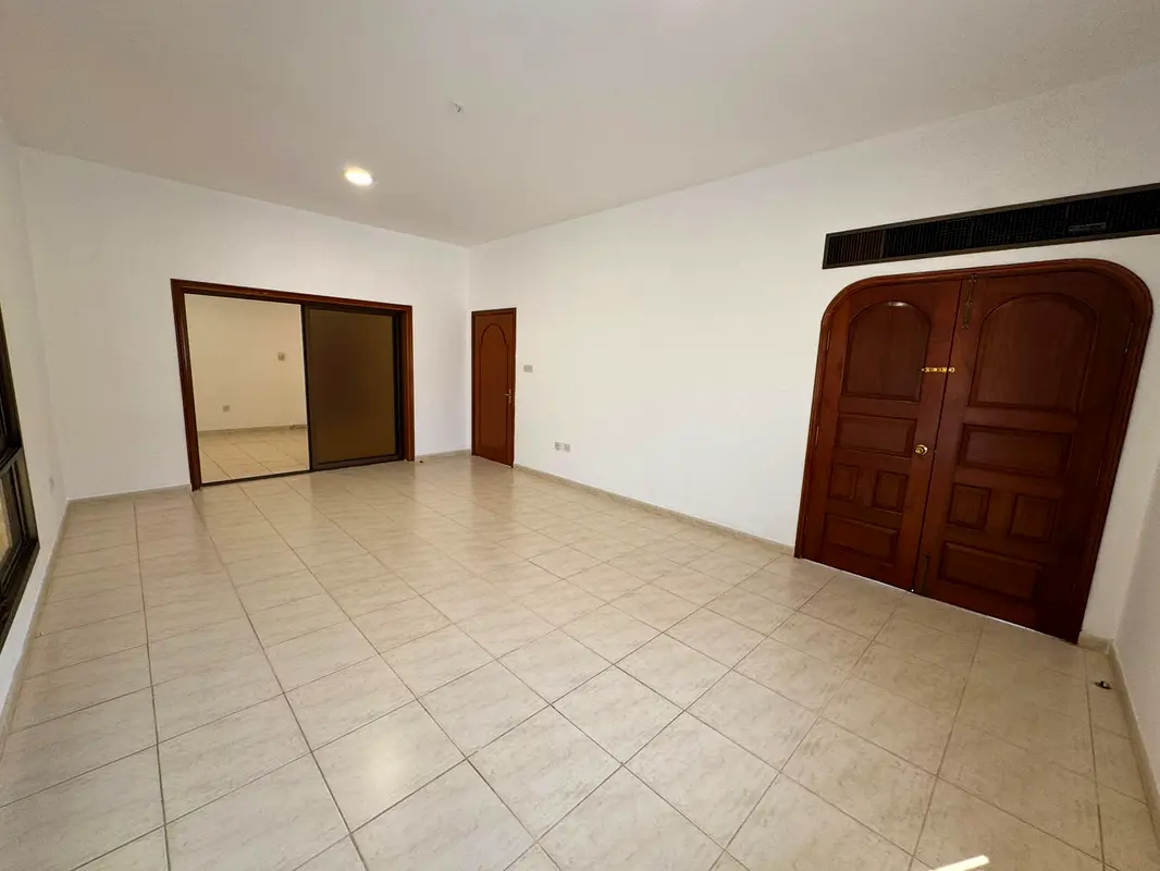 Family Villa | 4 bedroom + Maid’s Room | Jumeirah Second