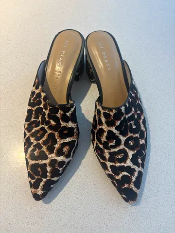 Mi Piaci Leopard Print Pointed Mules - Size 39. Gently Used