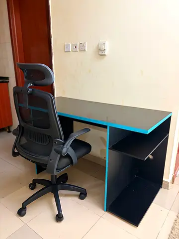 OFFICE STUDY DESK & ERGONOMIC CHAIR URGENT SALE NEGOTIABLE