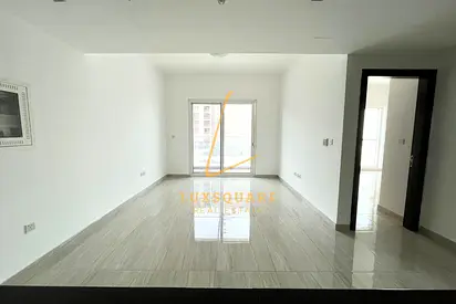 Ready to Move | Unfurnished | Prime Location