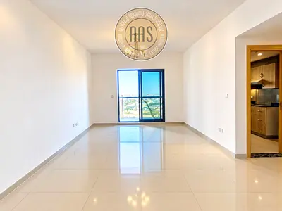 Easy access to metro huge 2bhk with all amenities