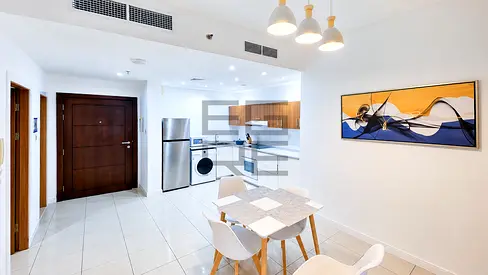 Upgraded 1BR | Near Tram | Prime Location