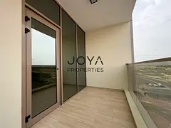 Modern Living - Multiple Cheques Accepted