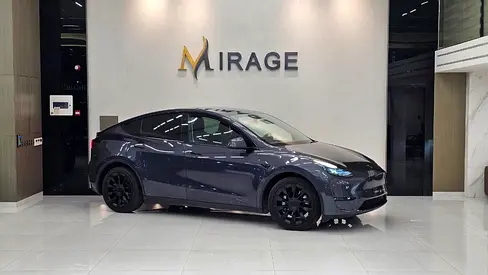 TESLA - MODEL Y - LONG RANGE AWD - DUAL MOTOR - 2023 MODEL - GCC SPECS - GREY/BLACK
