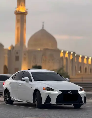 2016 Lexus IS 300 F Sport Japanese Specs
