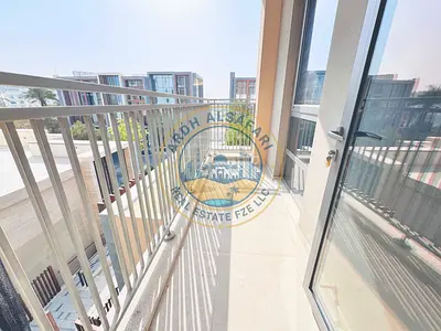 Ready To Move ! 1BR With 2 washroom!Balcony - pool gym Parking