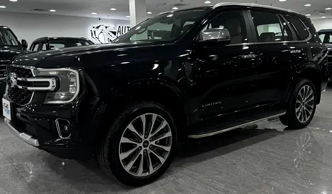 Ford Everest Limited - Agency Warranty and Service Contract Included