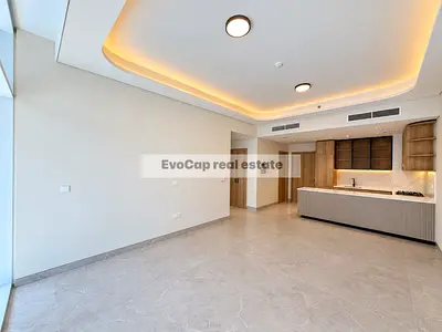RESORT LIVING - GREAT AMENITIES - PRIME LOCATION