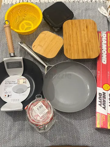 Pans and containers for sale