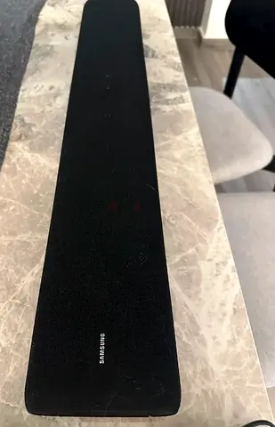 Samsung Soundbar 5.0 Channel in Excellent Condition