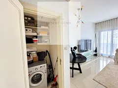 PREMIUM FURNISHED LIVING | SKYLINE VIEWS | MULTI PAY