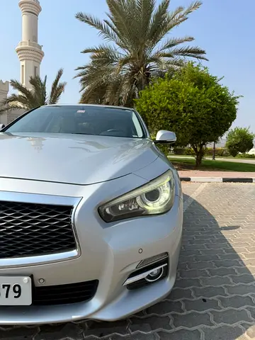 2016 Infiniti Q50 — миниатюра 3