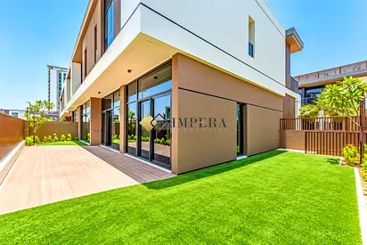 MULTIPLE OPTIONS | SMALL COMPOUND | PRIME LOCATION