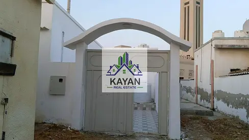 منزل عربي تقليدي للإيجار في البوتين، أم القيوين | 4 غرف | جاهز للسكن