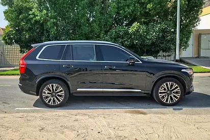 2022 Volvo XC90 photo 4