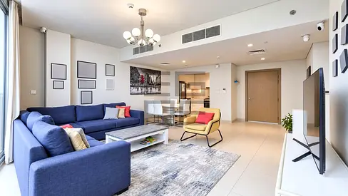 Large Terrace | Tenanted | Waterfront