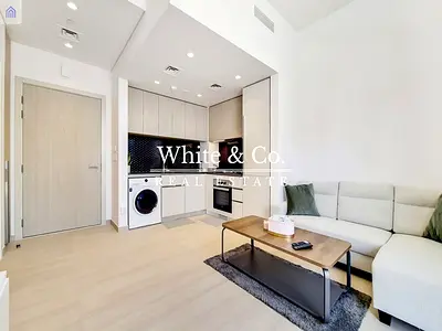 Furnished | Modern | Vacant Now | Sleek