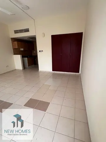 Studio Apartment | England Cluster X-06 | Open view