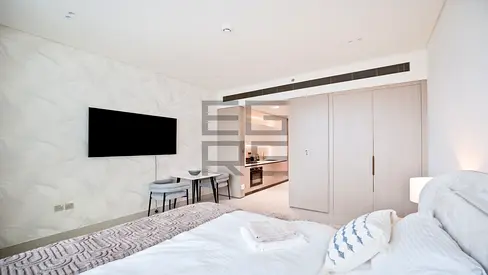 New | Ready| High-End Fully Furnished Studio