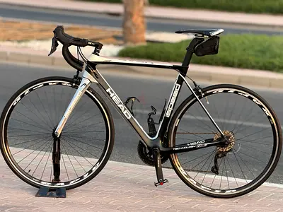 Head carbon road bike