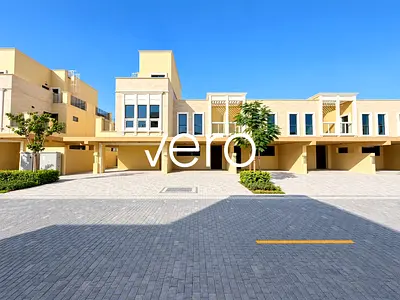 Vastu Compliant I Great Location I Back to Back