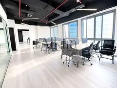6 CHEQUES | FURNISHED & FULLY UPGRADED OFFICE