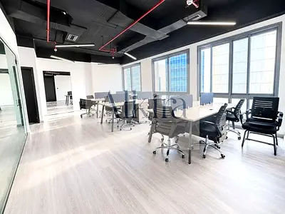 6 CHEQUES | FURNISHED & FULLY UPGRADED OFFICE