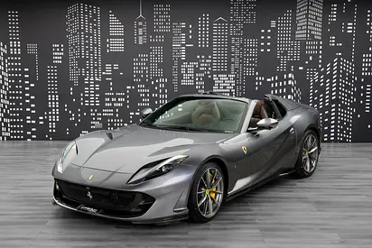 FERRARI 812 GTS | GCC SPECS | IMMACULATE CONDITION | FULL CARBON FIBER EXTERIOR