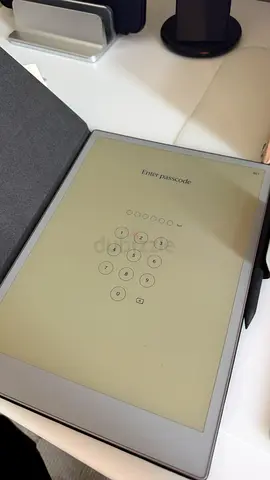 Remarkable paper PRO with marker plus and eraser like new