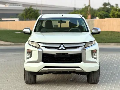 2020 Mitsubishi L200 Double Cab GLX GCC Specs