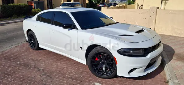 2015 Dodge Charger SRT 392 - Canadian Specs - Excellent Condition