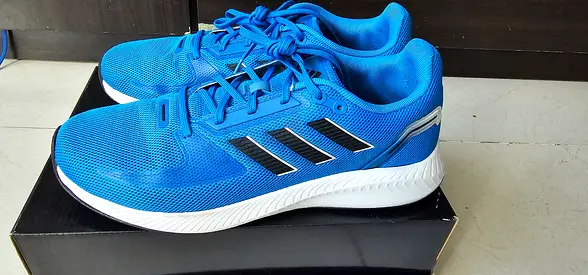 👟 Adidas Shoes for Sale – Size 43.5
