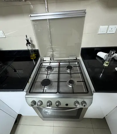 Hoover Gas Cooker with Oven – 60 cm