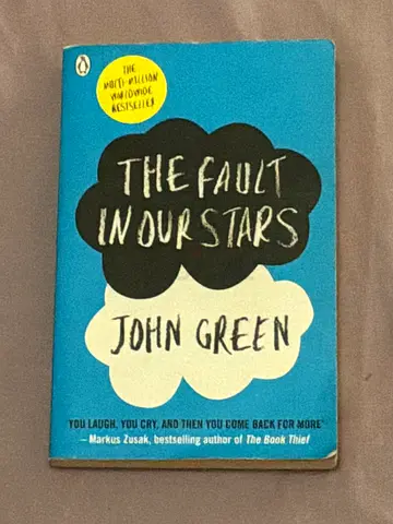 The Fault in Our Stars by John Green - Paperback