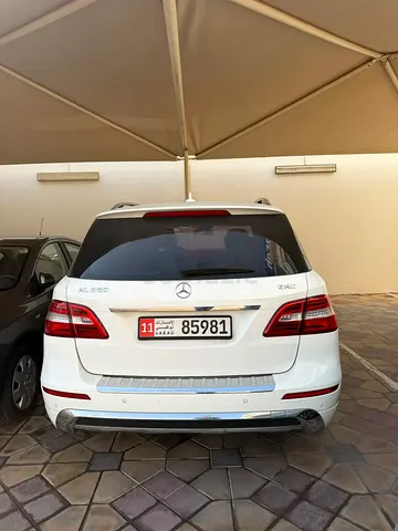 Mercedes-Benz 240/260/280 2014 GCC Specs