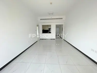 POOL VIEW | CHILLER FREE / NEXT TO CIRCLE MALL
