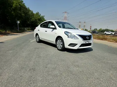 2023 Nissan SUNNY 照片 1