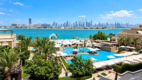 Palm View | Unfurnished | Beachfront Living