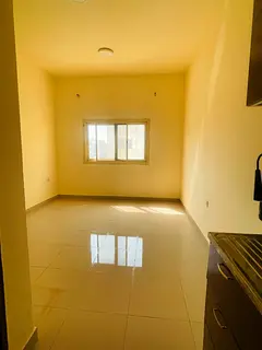 Luxury studio good building near school rent 20k