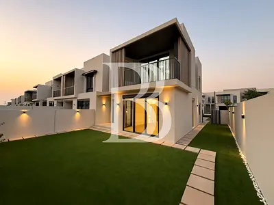 4BR Villa | Jebel Ali Village Townhouses | Private Garden | Park View