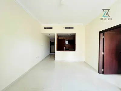 SPACIOUS 1BHK | 2 FULL BATHS | PARKING | VACANT